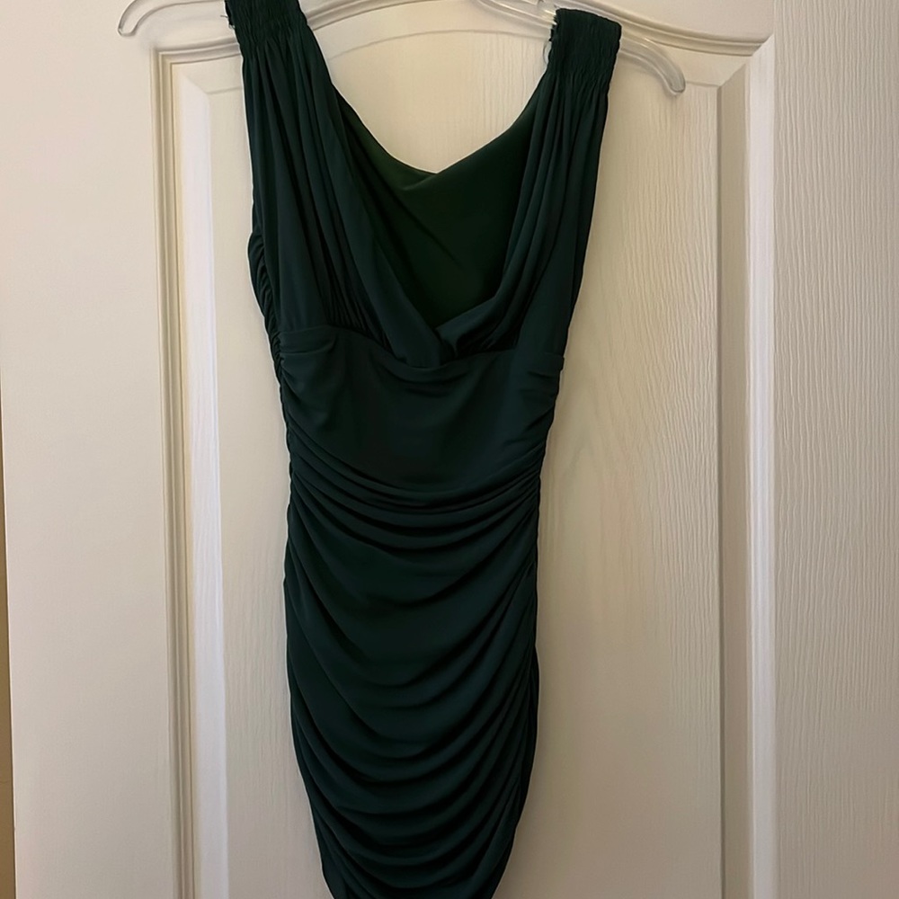 Emerald green Norma Kamali/Tara Mio.   Never worn. In perfect unworn condition.
